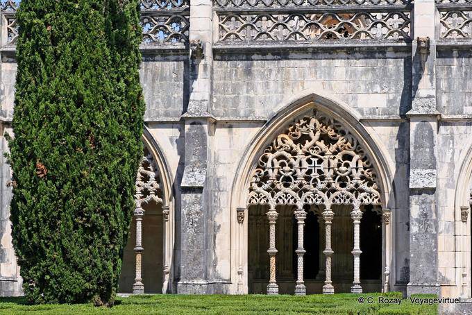 The Manueline cloister, view from the garden, Batalha - Portugal