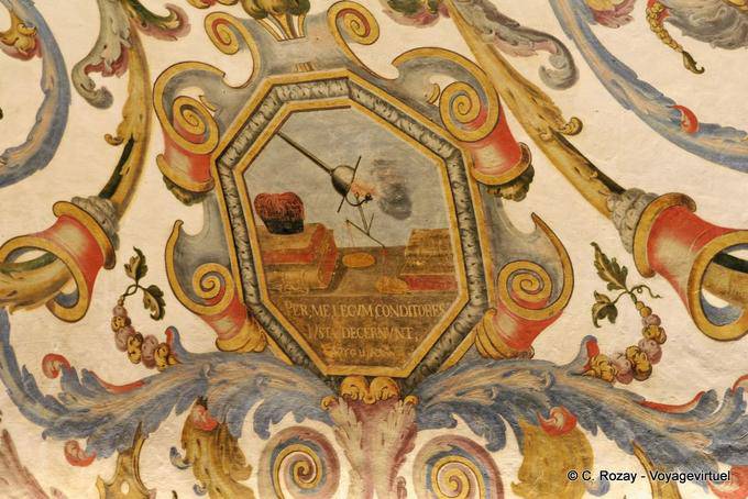 Per me legum conditores, mural, Coimbra - Portugal