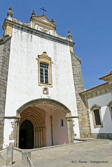 Front of convent Loios, Evora - Portugal
