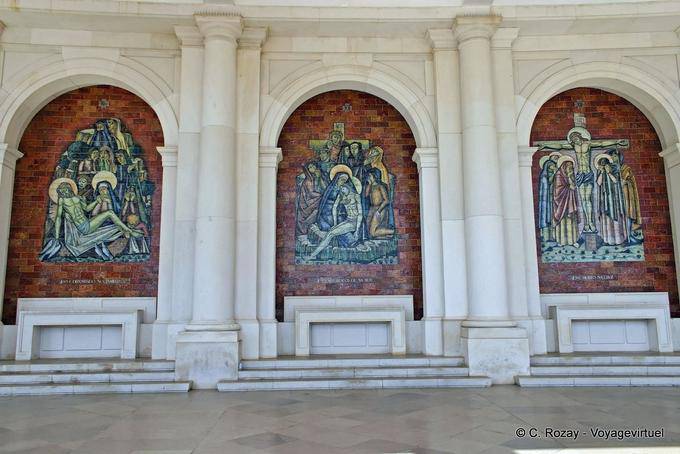 Scenes from the life of Jesus, outside the Basilica of Fátima - Portugal