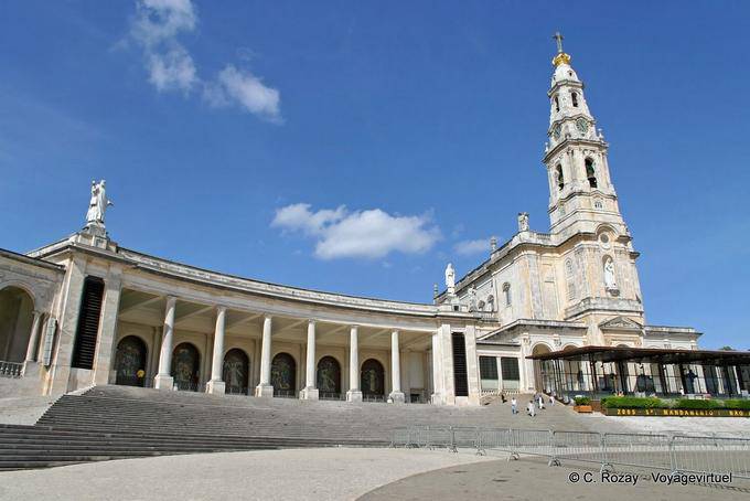 Panorama on the tower and the annexes of the basilica, Santuário de Fátima - Portugal