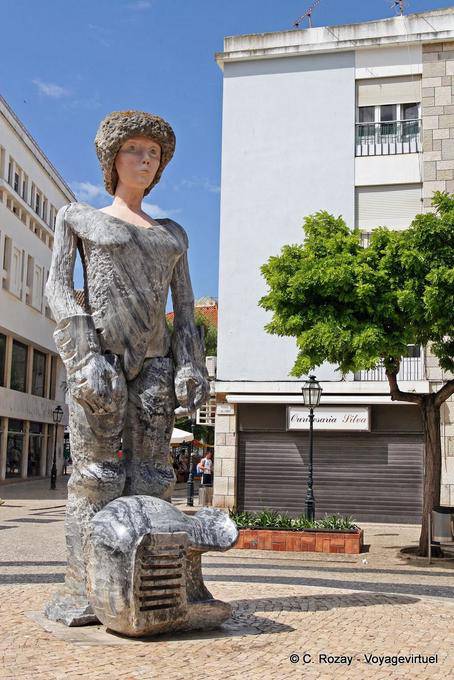 Lagos, modern statue of the Child Portuguese king called Don Sebastiao, instead Gil Eanes - Portugal