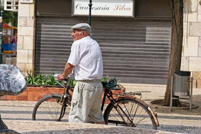 A resident of Lagos - Portugal