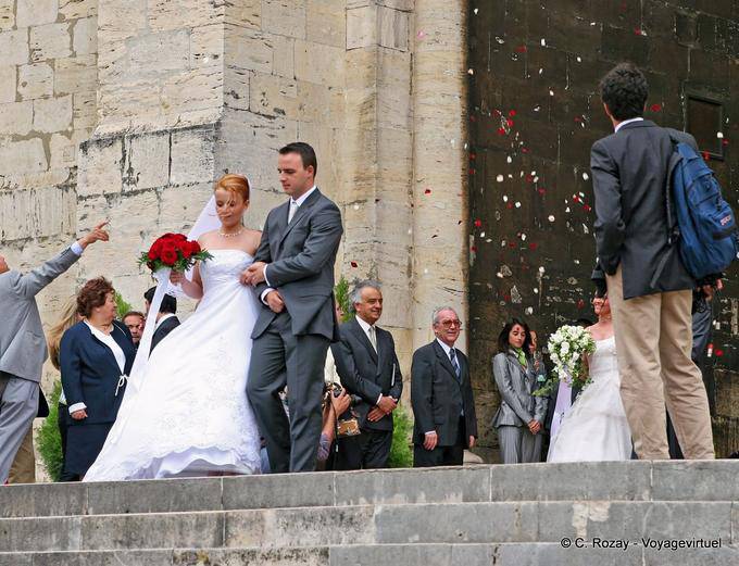 Married on the steps of the cathedral, Lisbon - Portugal