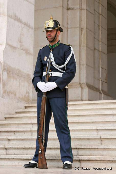 A serious soldier but not shaved, Belver Palácio das Cortes, Assembleia Nacional, Lisbon - Portugal