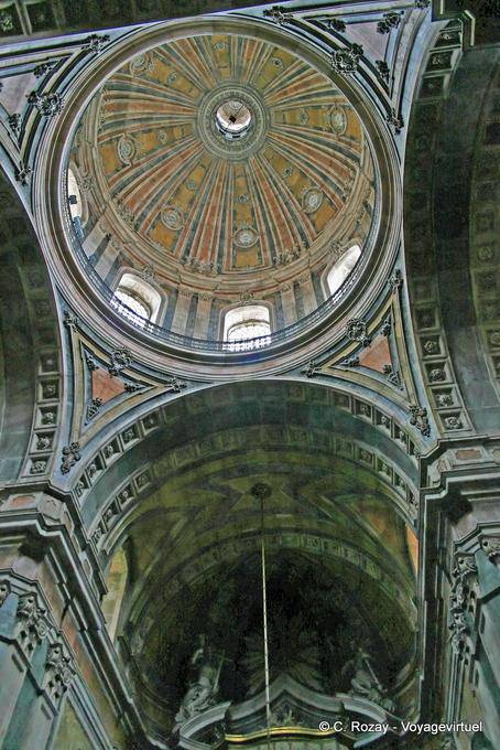 The dome of the Basilica da Estrela, Lisbon - Portugal