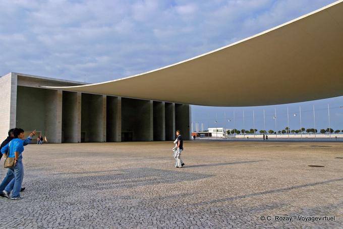 The concrete wall of the flag of Portugal at Expo 98, Nações, Lisbon - Portugal