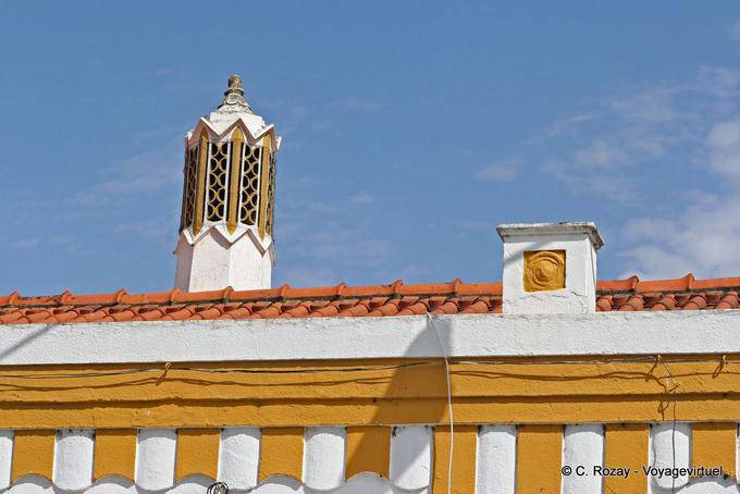 Fireplace and local color, Mértola - Portugal
