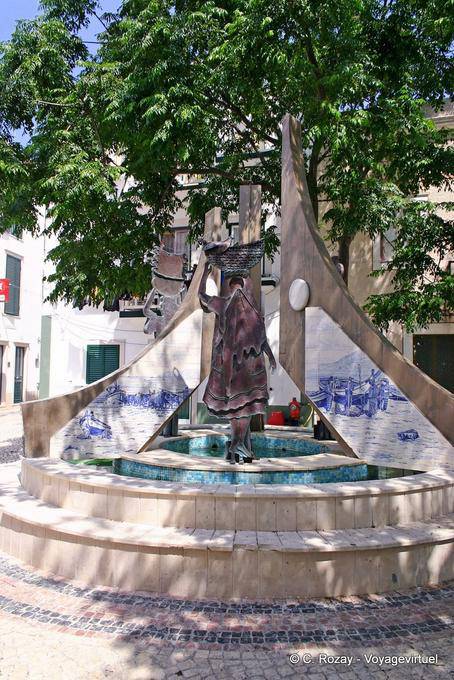 A modern fountain, Nazaré - Portugal