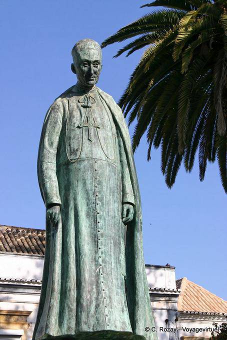 Statue of Bishop D. Marcelino Franco, Praça da Alagoa, Tavira - Portugal