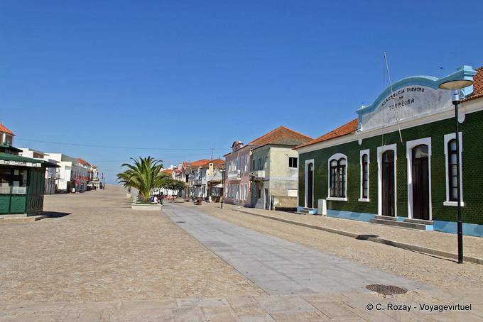 Pedestrian street, Largo da Varina, Torreira - Portugal