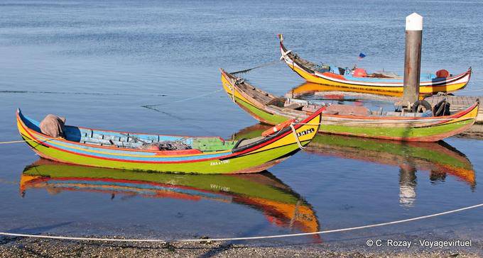 Boats to rest, Torreira - Portugal