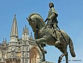 Equestrian statue of Nuno Alvares Pereira General, Batalha, Portugal.