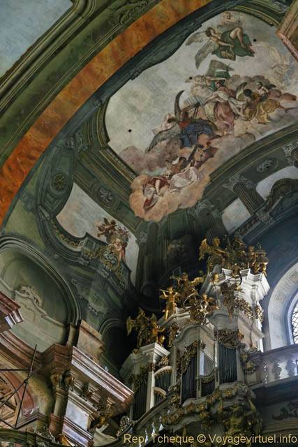 Peinture du plafond, Église Saint-Nicolas (Kostel sv. Mikuláše), Malá Strana - Prague, Czech Republic