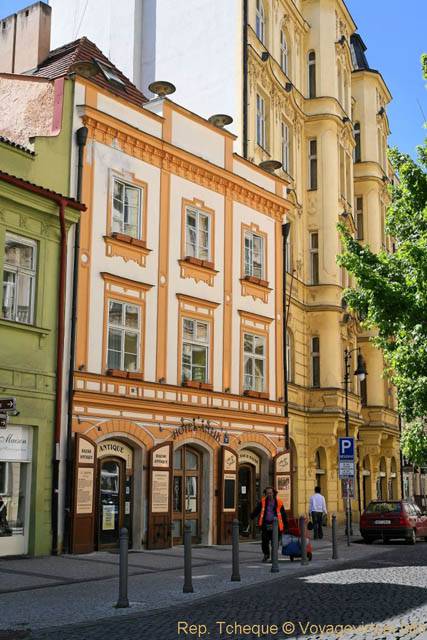 L'hôtel Antik, Hastalska - Prague, Czech Republic