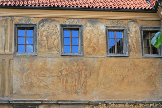 Karlova, peintures sur une façade - Prague, Czech Republic