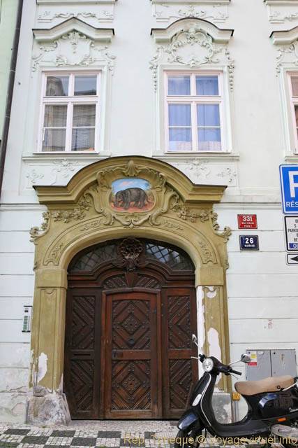 Malá Strana, la maison avec l'éléphant peint - Prague, Czech Republic