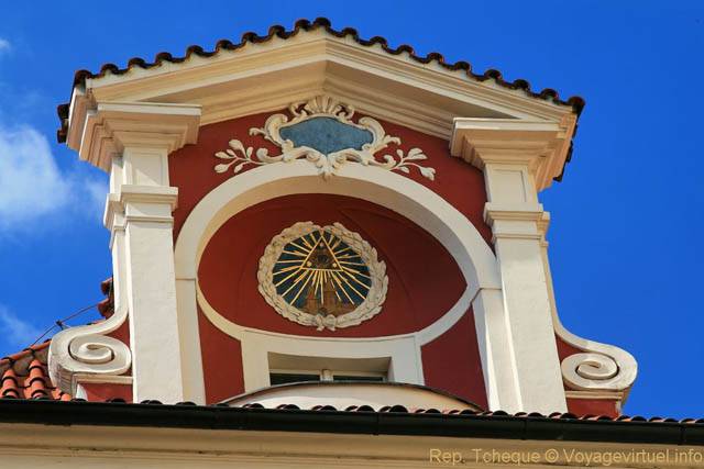 Au-dessus du bâtiment du 7 Malá Štupartská - Prague, Czech Republic