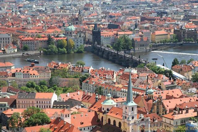 Point de vue sur Stare Mesto depuis Saint Guy - Prague, Czech Republic