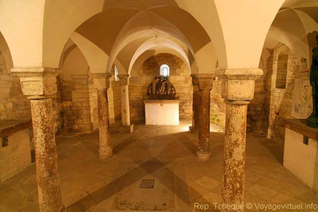 La crypte du Couvent Saint-Georges, (Jiřský klášter) - Prague, Czech Republic