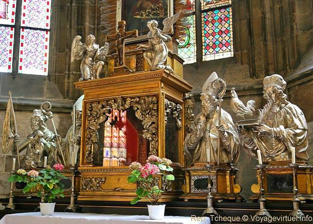 La prière du roi, relief, Sv Vit Vaclav A Vojtech Katedrala, (Prazsky Hrad) - Prague, Czech Republic