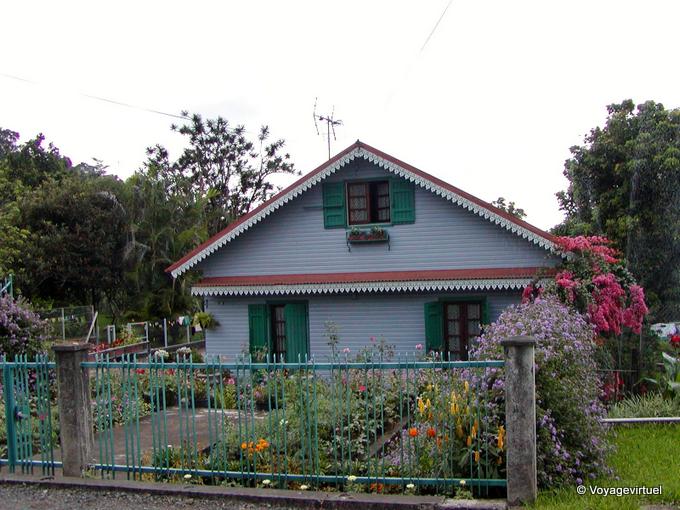 Entre-Deux, another pastel box - Reunion