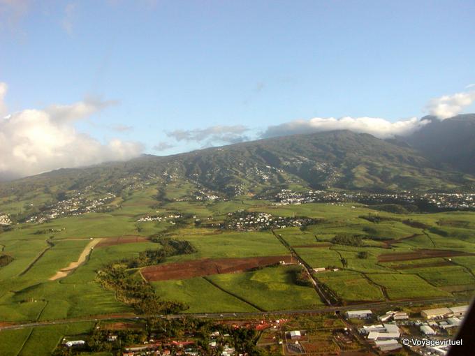 Landscape of the island of Reunion - Reunion