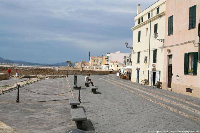 Alghero, bastioni Cristoforo Colombo - Sardinia