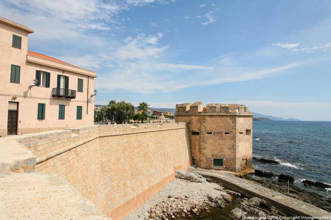 Alghero, bastioni Cristoforo Colombo, Torre San Giacomo - Sardinia