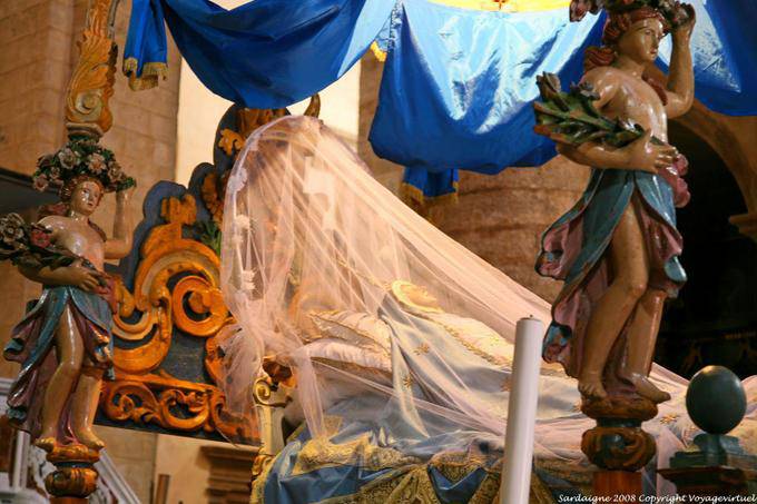 Alghero Cathedral Santa Maria Immacolata, the Virgin lying under a veil - Sardinia