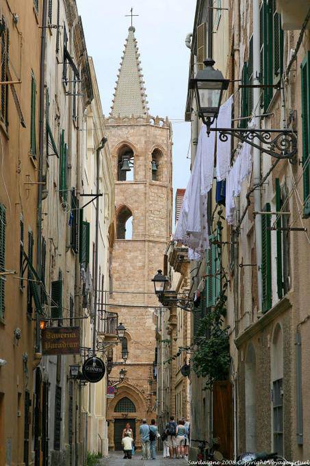 Alghero, via Umberto facing the bell tower of Santa Maria - Sardinia