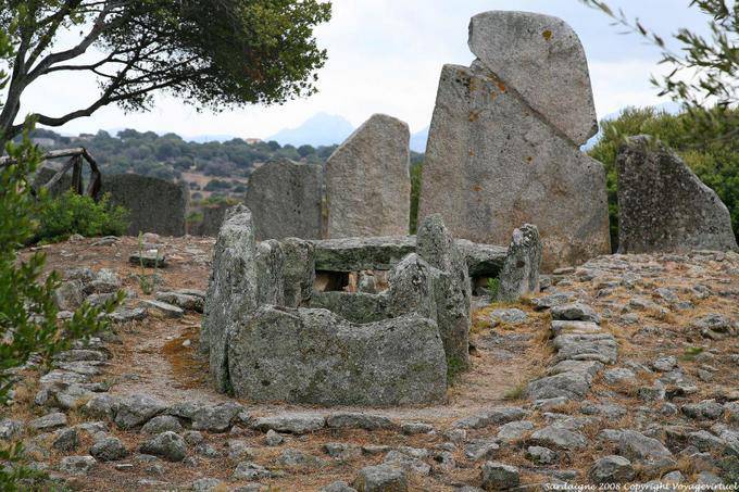 Remains of the tomb of the great Sardinian giant 1900 BC, Arzachena Li Lolghi - Sardinia