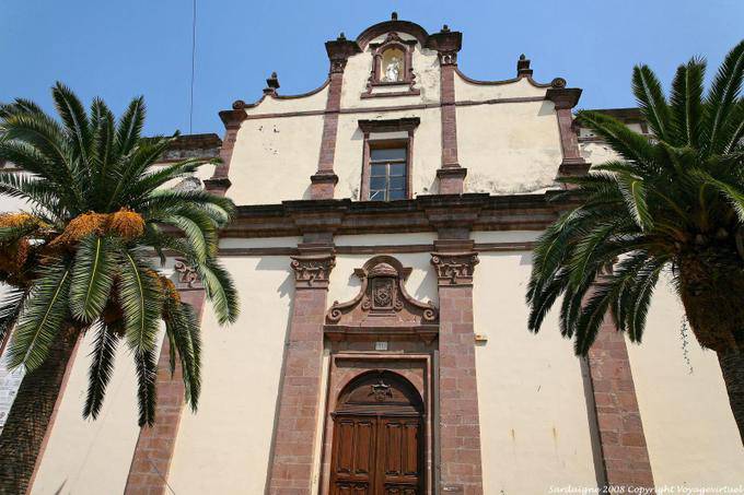 Bosa, Piazza del Carmine - Sardinia