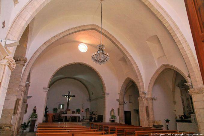 Cossoine Chiesa di Santa Chiara, interior view - Sardinia