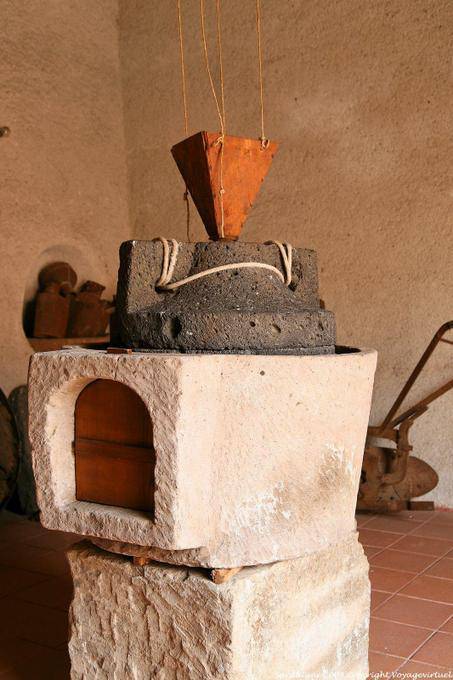 Fordongianus Forum Traiani, an ancient tool - Sardinia