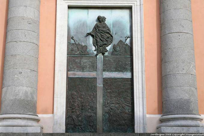 Nuoro, Cathedral of Santa Maria della Neve, exterior door - Sardinia