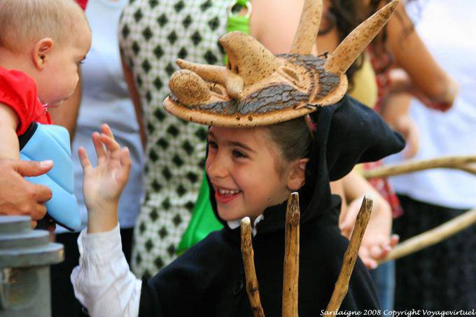 Nuoro, Festa del Redentore, Bundu di Orani, hello baby - Sardinia