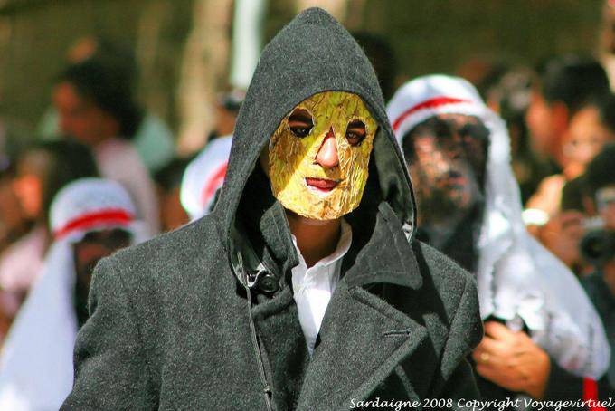 Nuoro, Festa del Redentore, cardboard mask - Sardinia