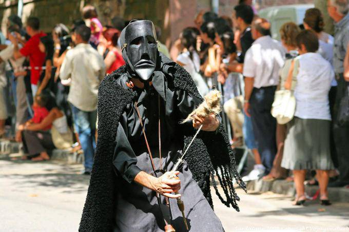 Nuoro, Festa del Redentore, Barbagia miners, mini wheel - Sardinia
