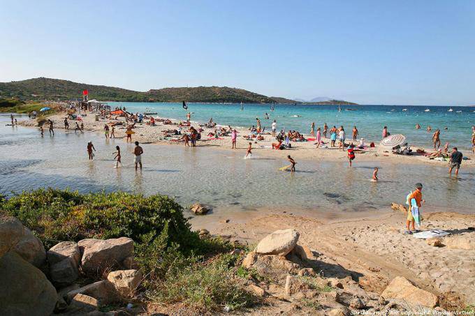 Porto San Paolo, windy swimming - Sardinia