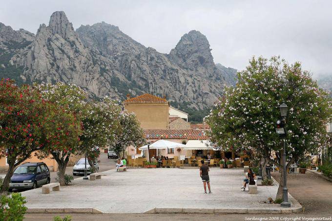 San Pantaleo Piazza Vittorio Emanuele - Sardinia