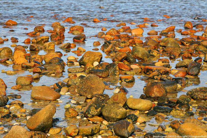 San Teodoro, colored stones - Sardinia