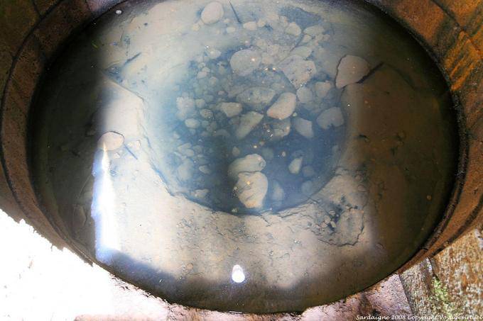 Santa Cristina at the bottom of wells nuragical - Sardinia