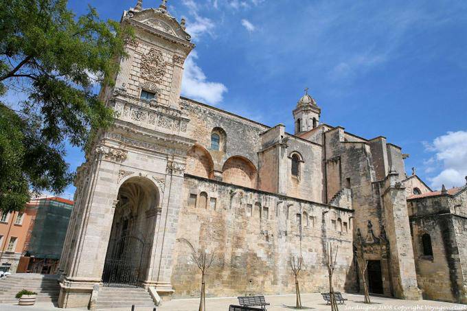 Sassari, Cathedral of San Nicola, side view - Sardinia