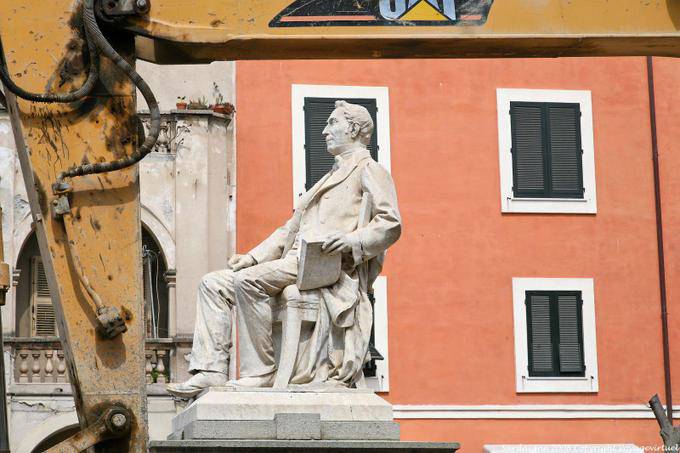 Sassari, the statue of Battisti, piazza Tola - Sardinia