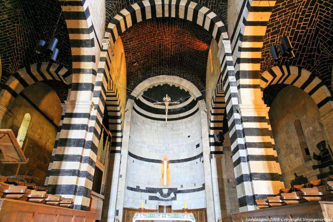 Thiesi, Church of San Pietro di Sorres Christ hanging in the nave - Sardinia