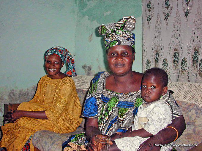 Looks and photographic emotion Foundiougne - Senegal