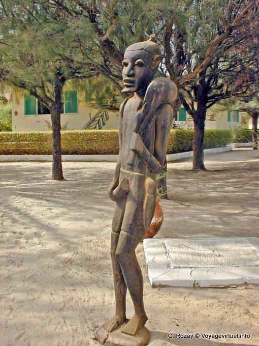 Back hunting, a statue on wooden stand - Senegal