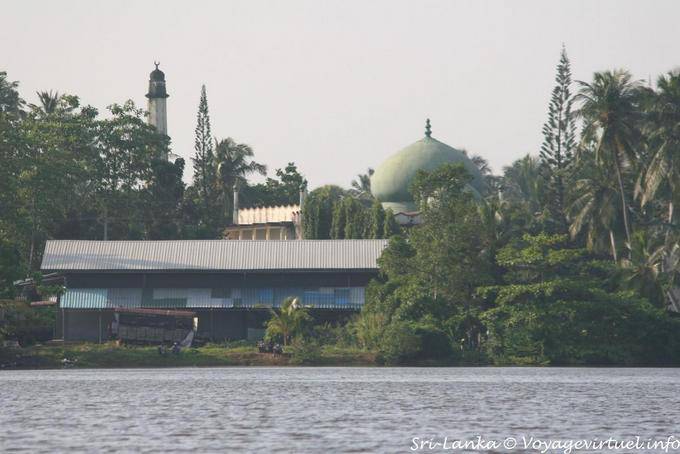 Mosque Dharga town, around Beruwela - Sri Lanka Ceylon