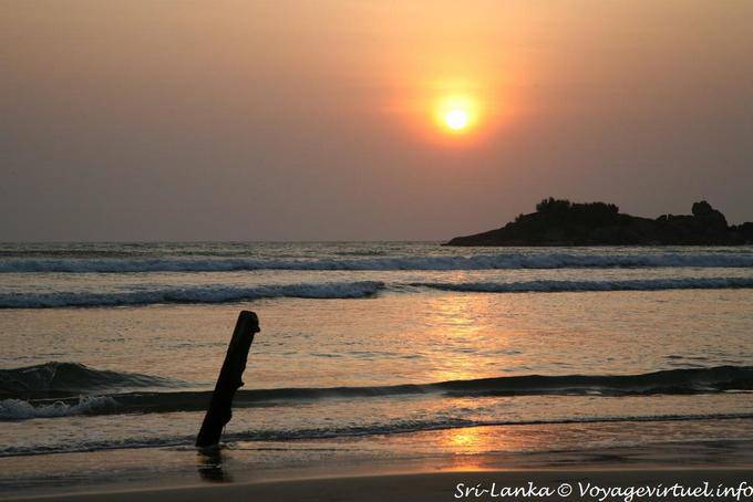 Beruwela island at sunset - Sri Lanka Ceylon